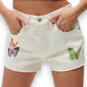 Levi’s 501 Light Stonewash Butterfly Shorts